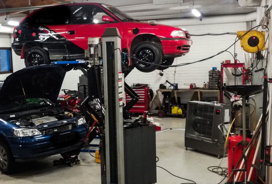 Airrex AH-300 helped cut a garage’s costs significantly